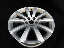 Load image into Gallery viewer, 1x Alufelge 18 Zoll 8.0" 5x112 25ET Glanz Silber 760071498 VW Touareg Rim Wheel FEL8763867221vs