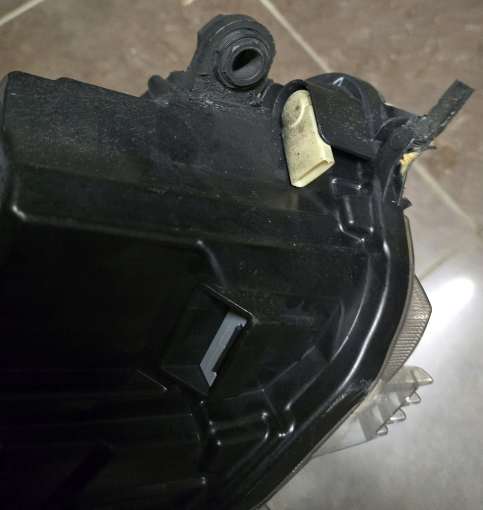 Frontscheinwerfer VW Polo 2G1941005D Links Scheinwerfer Headlight SCH1341055628ez
