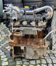 Load image into Gallery viewer, Motor Dacia Duster K9KG667 1.5 DCI 110PS 11TKm Diesel Engine Unkomplett MOT1167692808cg