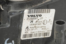 Laden Sie das Bild in den Galerie-Viewer, Frontscheinwerfer Volvo S40 II 31299587 Xenon Links Scheinwerfer Headlight SCH1378032044sy