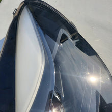 Load image into Gallery viewer, Frontscheinwerfer Tesla Model 3 1514952-00-D LED Links Scheinwerfer Headlight SCH8524124354dd