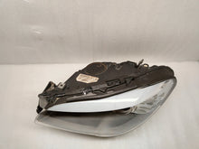 Laden Sie das Bild in den Galerie-Viewer, Frontscheinwerfer BMW 5 F10 7203245 Xenon Links Scheinwerfer Headlight