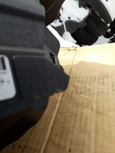 Laden Sie das Bild in den Galerie-Viewer, Frontscheinwerfer Opel Vivaro C 9832837680 9832836480 Xenon Rechts oder Links