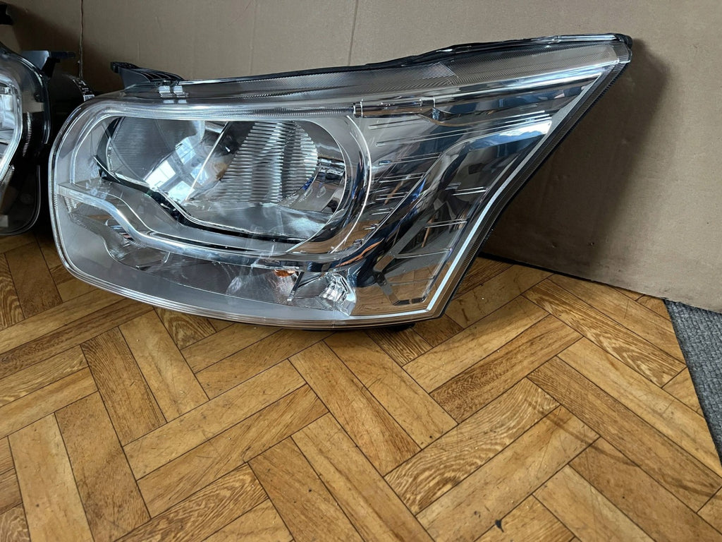 Frontscheinwerfer Ford Transit BK31-13D152 BK31-13D153 Rechts oder Links SCH5023740093wj