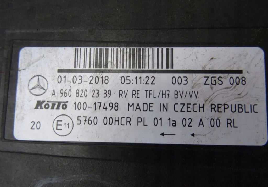 Frontscheinwerfer Mercedes-Benz A9608202339 Links Scheinwerfer Headlight SCH7003201784gj