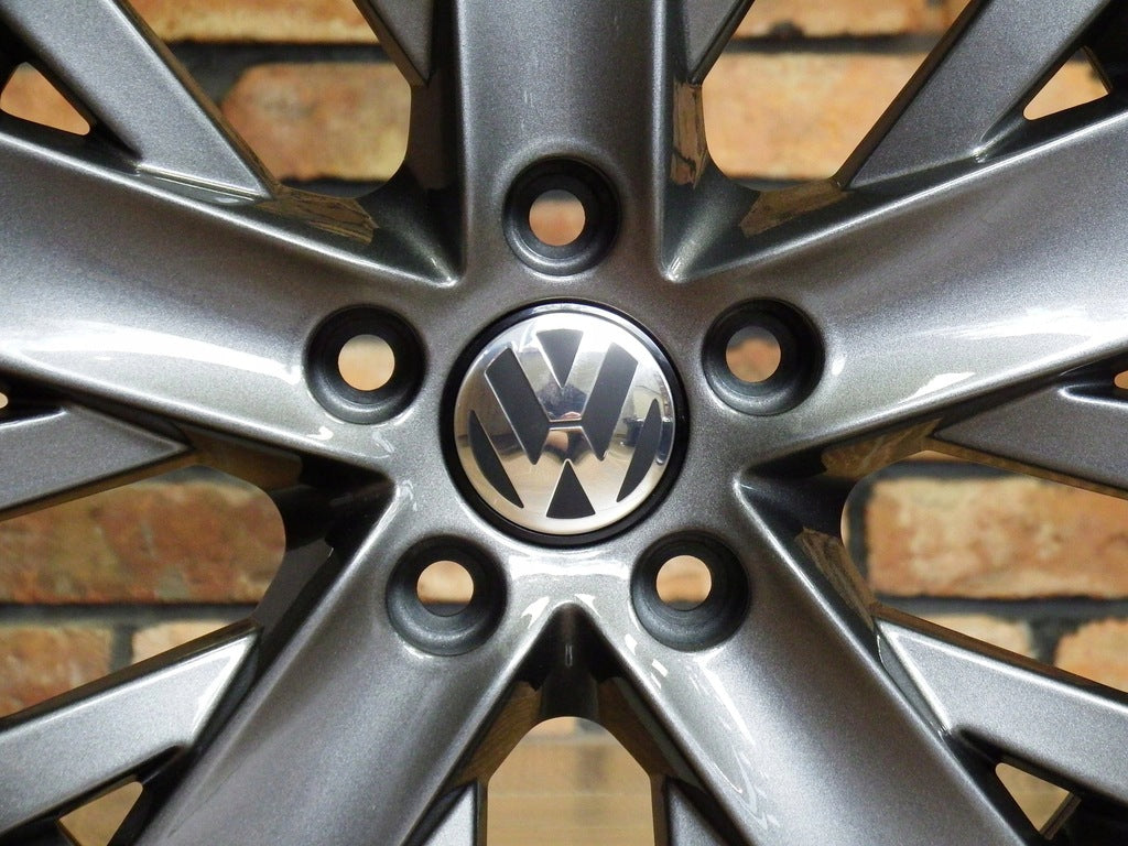 4x Alufelge 16 Zoll 6.5" 5x112 50ET Glanz Grau 5K0601025AL VW Touran Rim Wheel FEL5974207508or