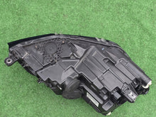 Laden Sie das Bild in den Galerie-Viewer, Frontscheinwerfer VW Caddy 2K1941005B Links Scheinwerfer Headlight SCH2751453547qb