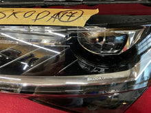 Laden Sie das Bild in den Galerie-Viewer, Frontscheinwerfer Skoda Octavia III 3V1941015E LED Links Scheinwerfer Headlight SCH2028096824kq