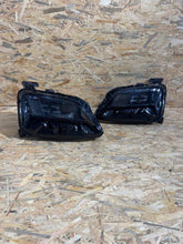 Laden Sie das Bild in den Galerie-Viewer, Frontscheinwerfer Renault 5 260559754R Ein Satz Scheinwerfer Headlight SCH5791485728dv