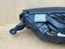 Laden Sie das Bild in den Galerie-Viewer, Frontscheinwerfer Skoda Fabia III 6V1941016F Rechts Scheinwerfer Headlight SCH5837875724lf