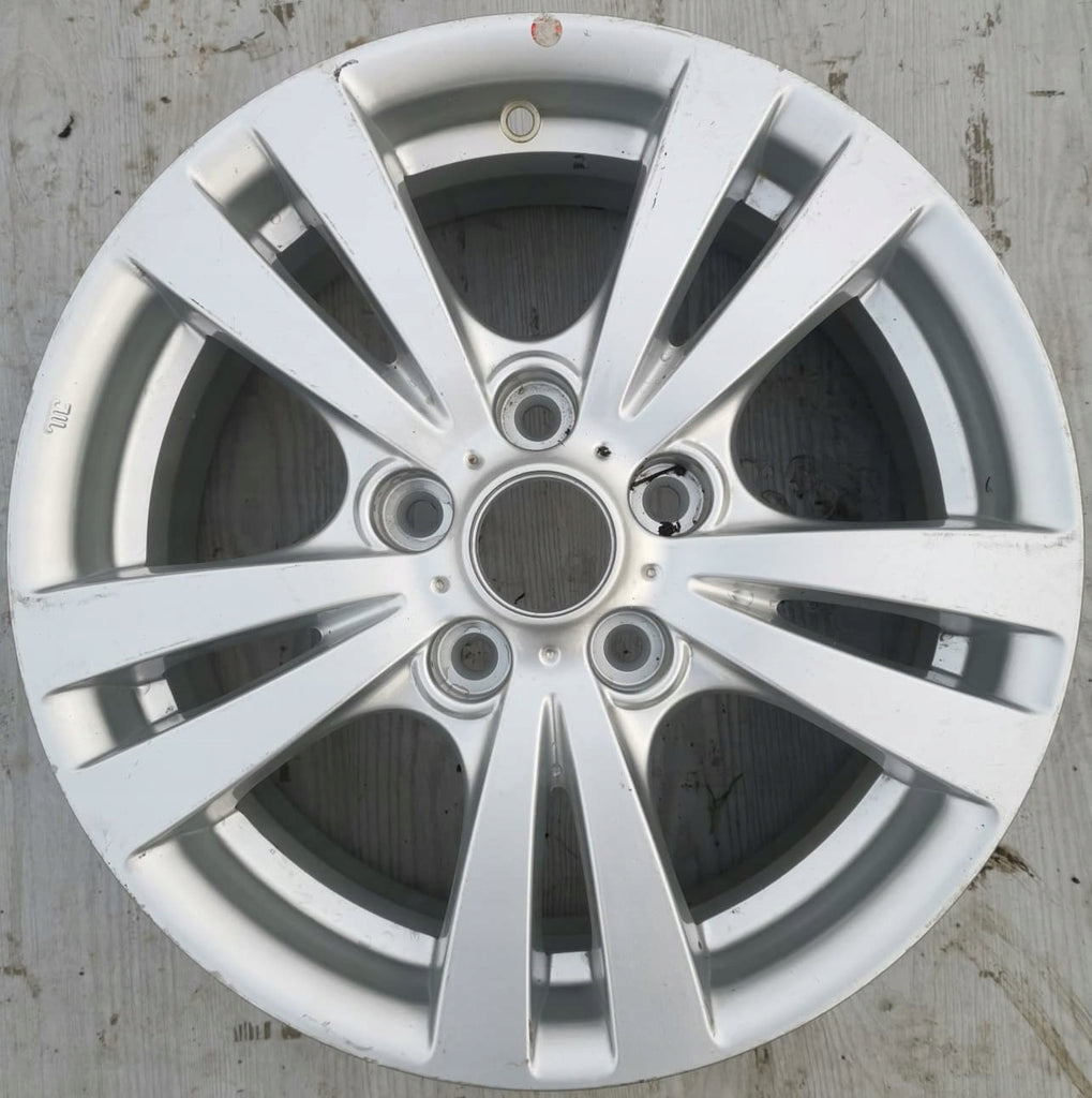 1x Alufelge 16 Zoll 6.5" 5x114.3 46ET Glanz Silber 52910-3K250 Hyundai I FEL4395855164eb