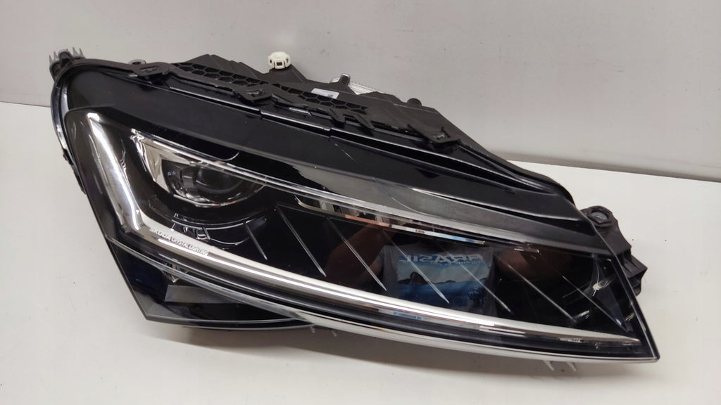 Frontscheinwerfer Skoda Superb III 3V1941016D LED Rechts Scheinwerfer Headlight