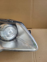 Load image into Gallery viewer, Frontscheinwerfer VW Passat 3C0941752K Xenon Rechts Scheinwerfer Headlight SCH9553894568ls