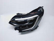 Laden Sie das Bild in den Galerie-Viewer, Frontscheinwerfer Renault Captur II 260600666R Links Scheinwerfer Headlight SCH6219718776ch