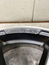 Load image into Gallery viewer, 1x Alufelge 20 Zoll 9.5" 5x112 38ET Glanz Graphit A2224014100 Mercedes-Benz W222 FEL2235219361ud