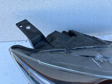 Laden Sie das Bild in den Galerie-Viewer, Frontscheinwerfer Mazda Cx3 Cx-3 D10E-51030 Rechts Scheinwerfer Headlight SCH1615373131qr