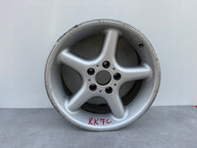 Laden Sie das Bild in den Galerie-Viewer, 1x Alufelge 17 Zoll 8.5&quot; 5x120 41ET 1092608 BMW E46 E39 Rim Wheel