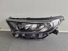 Laden Sie das Bild in den Galerie-Viewer, Frontscheinwerfer Toyota V I Links Scheinwerfer Headlight SCH5200185855so