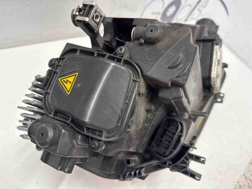 Frontscheinwerfer Audi A5 8W6941005E Ein Stück (Rechts oder Links) Headlight