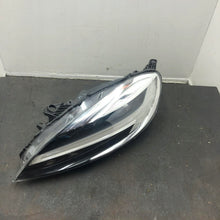 Laden Sie das Bild in den Galerie-Viewer, Frontscheinwerfer Volvo V40 31677018 LED Links Scheinwerfer Headlight SCH6100848484wn