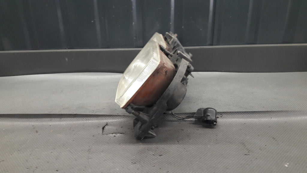 Frontscheinwerfer Renault 9 675045509 Rechts Scheinwerfer Headlight SCH8076330028ir