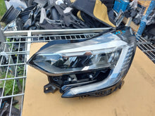 Load image into Gallery viewer, Frontscheinwerfer Renault Captur II 260608054R LED Links Scheinwerfer Headlight SCH3471316103jk