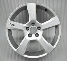 Laden Sie das Bild in den Galerie-Viewer, 1x Alufelge 18 Zoll 8.0" 5x108 55ET Glanz Silber 31255447 Volvo Xc60 Rim Wheel