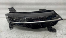 Laden Sie das Bild in den Galerie-Viewer, Frontscheinwerfer Renault Megane E-Tech 260103279R LED Rechts Headlight