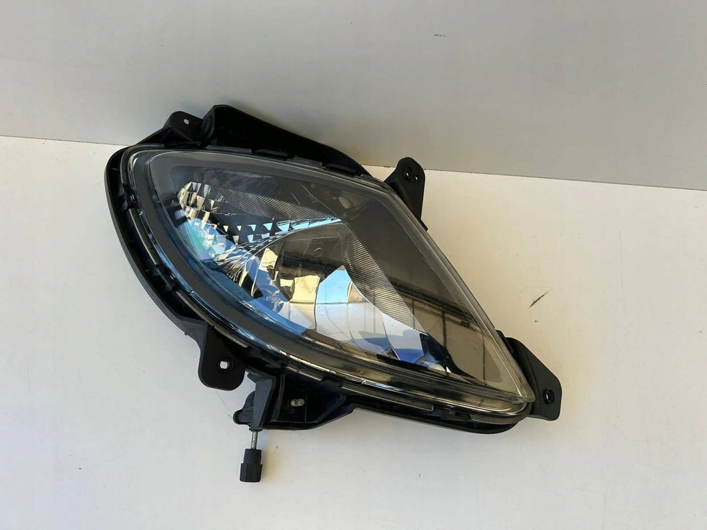 Frontscheinwerfer Hyundai I20 RH0273819 Rechts Scheinwerfer Headlight