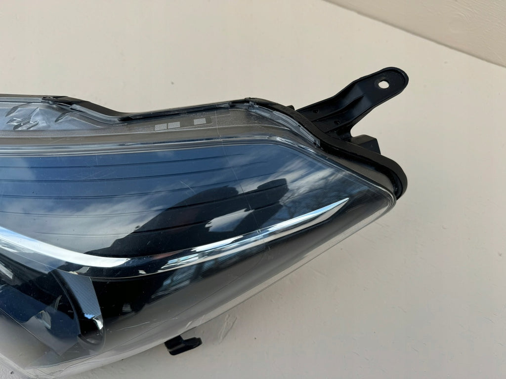 Frontscheinwerfer Toyota Yaris Links Scheinwerfer Headlight