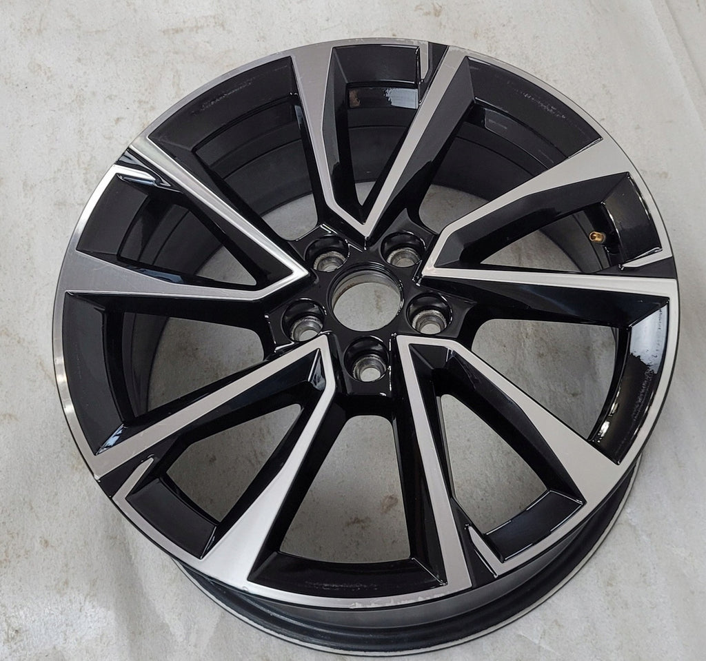 1x Alufelge 17 Zoll 7.0" 5x100 51ET Skoda Fabia Iv Rim Wheel