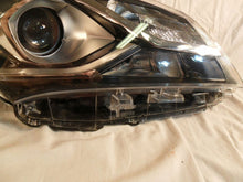 Load image into Gallery viewer, Frontscheinwerfer Toyota Yaris B01720073 Rechts Scheinwerfer Headlight SCH7402130254ea