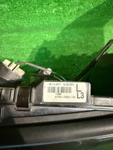 Laden Sie das Bild in den Galerie-Viewer, Frontscheinwerfer Toyota C-Hr 81150F4031 Links Scheinwerfer Headlight SCH1400700952hy