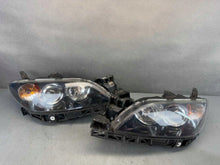 Load image into Gallery viewer, Frontscheinwerfer Mazda 3 Bk 103419012862 Ein Satz Scheinwerfer Headlight SCH7544861229rl