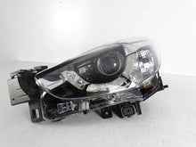 Laden Sie das Bild in den Galerie-Viewer, Frontscheinwerfer Mazda 2 D09K51040 Full LED Links Scheinwerfer Headlight