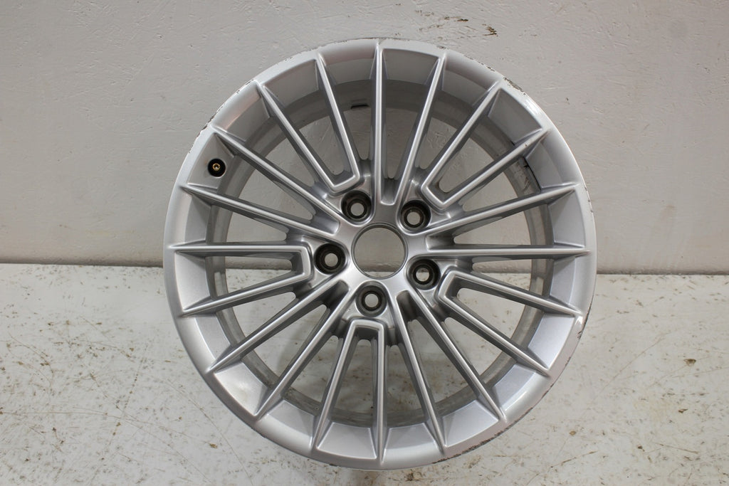 1x Alufelge 17 Zoll 8.0" 5x112 46ET Glanz Silber 8Y0601025 Audi A3 Rim Wheel