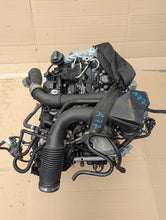 Load image into Gallery viewer, Motor Mercedes-Benz W247 110116806R 1.3 61TKm Benzin Engine Komplett