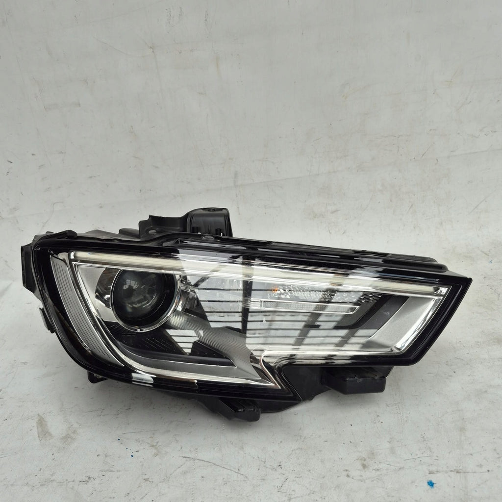 Frontscheinwerfer Audi A3 8V0941006E Xenon Rechts Scheinwerfer Headlight
