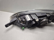 Laden Sie das Bild in den Galerie-Viewer, Frontscheinwerfer Fiat Ducato 1375097080 Rechts Scheinwerfer Headlight SCH6349493155bw