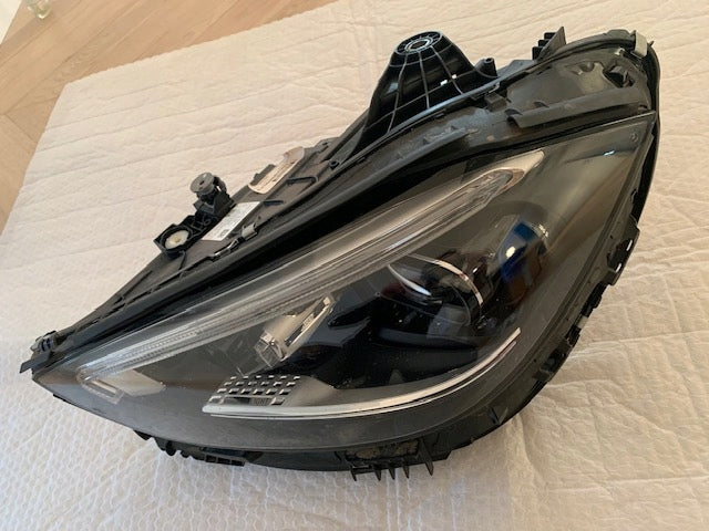 Frontscheinwerfer Mercedes-Benz W206 A2069062903 LED Links Headlight SCH9724787483hf