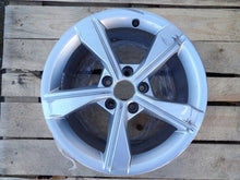 Laden Sie das Bild in den Galerie-Viewer, 1x Alufelge 17 Zoll 7.5" 5x112 8W0601025EH Audi A4 B9 Rim Wheel FEL7290272924qz