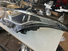 Load image into Gallery viewer, Frontscheinwerfer Toyota Chr 81150-F4030-00 LED Links Scheinwerfer Headlight SCH5135498831li