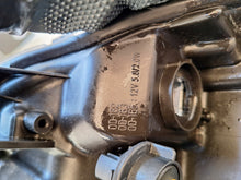 Load image into Gallery viewer, Frontscheinwerfer Toyota Yaris Rechts Scheinwerfer Headlight