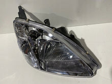 Laden Sie das Bild in den Galerie-Viewer, Frontscheinwerfer Honda Civic I ARO16915 Rechts Scheinwerfer Headlight