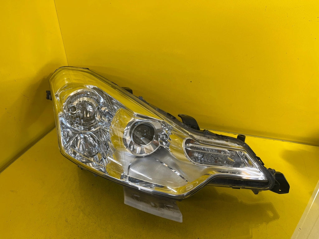 Frontscheinwerfer Citroën C-Crosser Xenon Rechts Scheinwerfer Headlight SCH2277617133lu