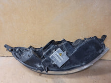 Laden Sie das Bild in den Galerie-Viewer, Frontscheinwerfer Peugeot 407 0301213271 Xenon Links Scheinwerfer Headlight SCH3811870805mv