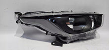 Load image into Gallery viewer, Frontscheinwerfer Toyota Yaris Rechts Scheinwerfer Headlight