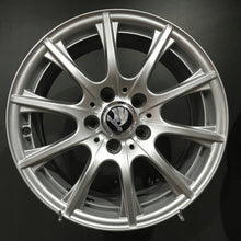 Laden Sie das Bild in den Galerie-Viewer, 4x Alufelge 16 Zoll 6.5" 4x100 38ET A2054012400 Mercedes-Benz Octavia I FEL9370881703hm