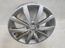 Load image into Gallery viewer, 1x Alufelge 17 Zoll 5x112 5G0601025K VW Golf Vii Rim Wheel FEL6214993401mu