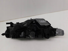 Laden Sie das Bild in den Galerie-Viewer, Frontscheinwerfer Skoda Octavia I 0301118233A LE18A64195E4941015B Links SCH8712876958xm